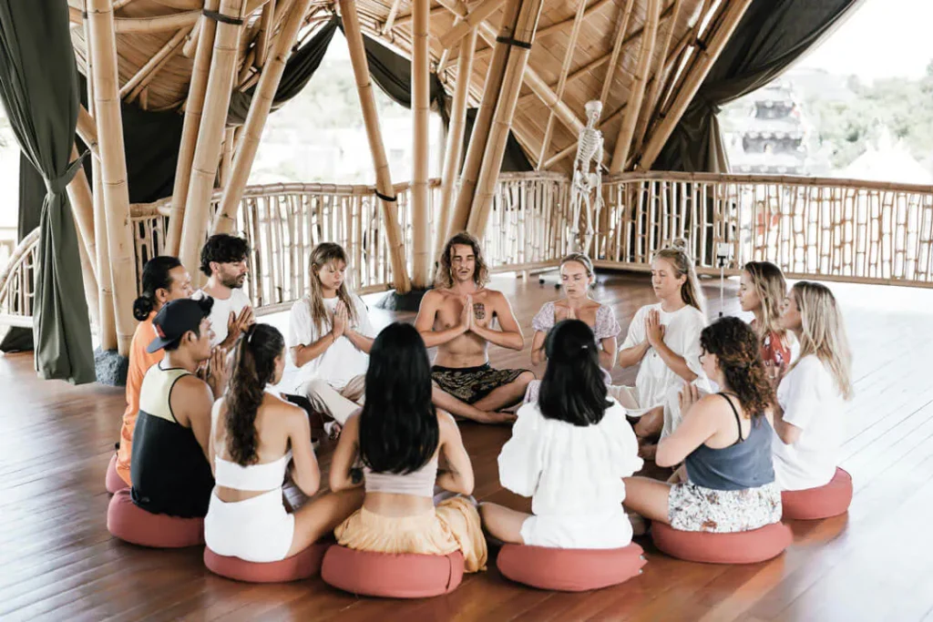 Joga Yoga Training